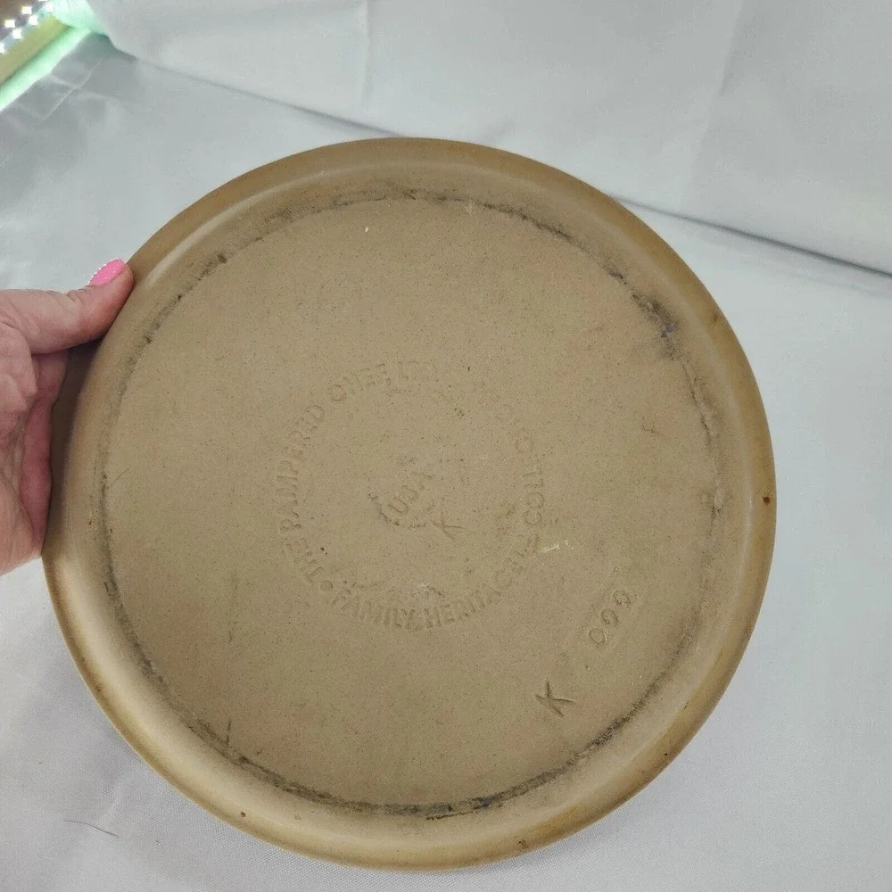 Pampered Chef Pie Plate 9-inch 9 Stone Stoneware